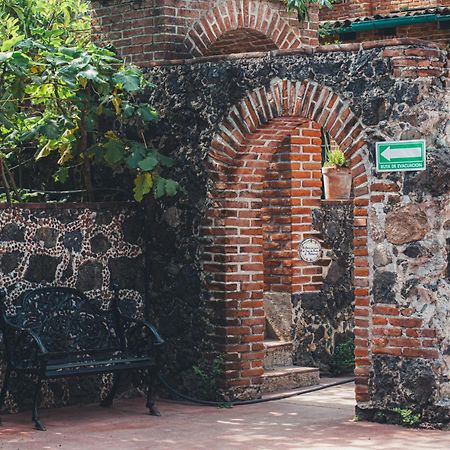 Hotel La Posada Del Valle (Adults Only) تيبوزتلان المظهر الخارجي الصورة